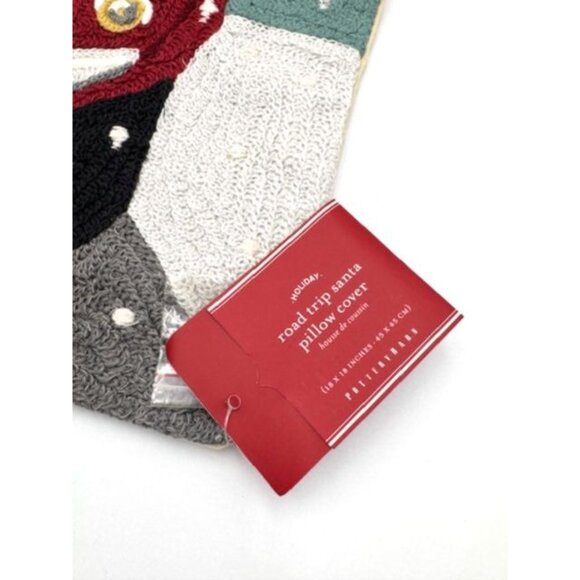 NWT Holiday Road Trip Santa Pillow Cover by Pottery Barn 18" X 18" Cotton - Picture 3 of 6